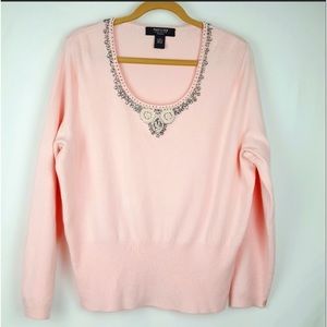 Vintage Parisian Signature 1X pink beaded v-neck feminine sweater. EUC Hong Kong